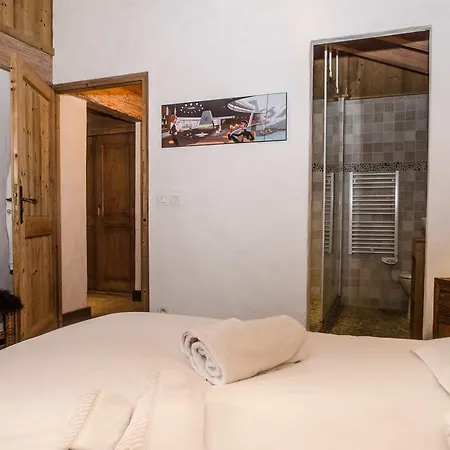 Apache Apartament
